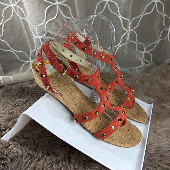 (S1) MICHAEL KORS JolieSuede Studded SandalsWOMEN /9 Mandarin $145Cork Wedge - Picture 4 of 11